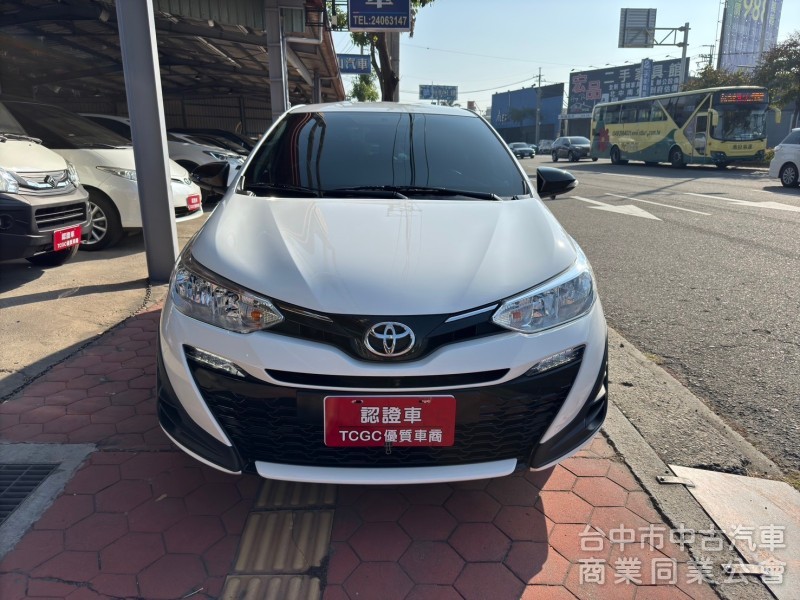 2022 大鴨 Yaris 經典 跑一萬