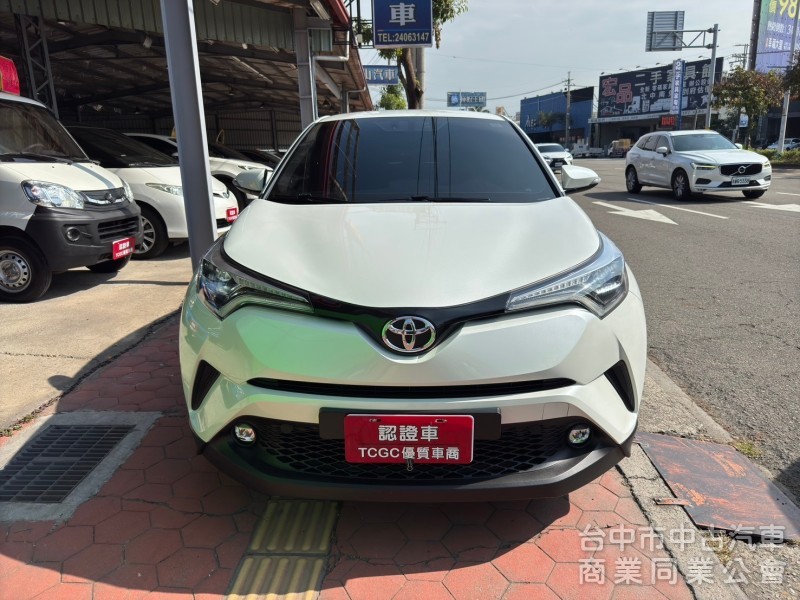 2018 CHR 1.2豪華 跑五萬