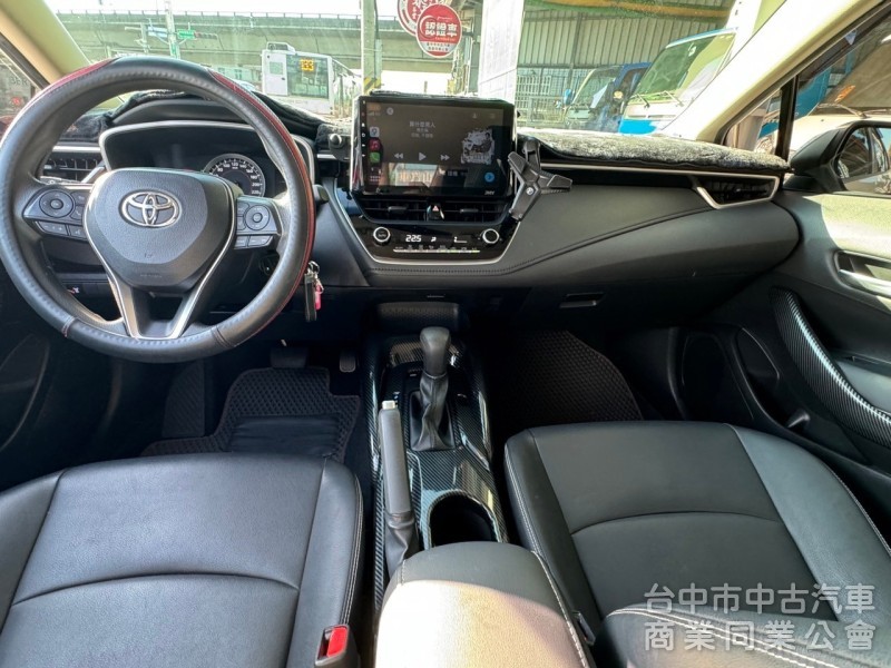 2019 Altis 1.8豪華跑七萬