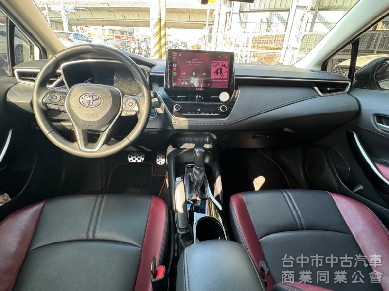 2020 GR Altis 油電 跑九萬