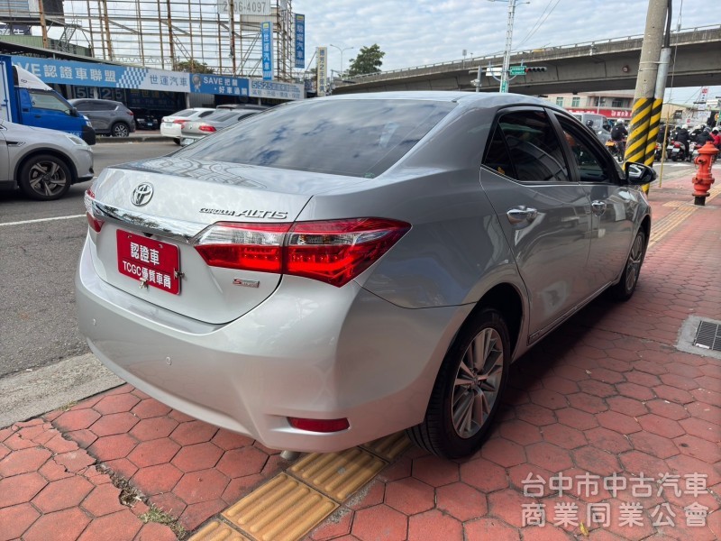 2015 Altis S+ 跑十萬