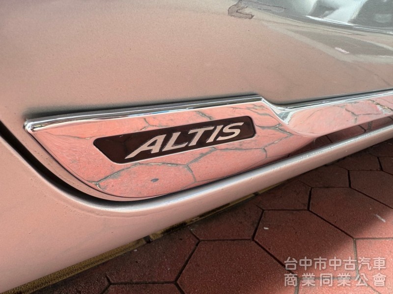 2015 Altis S+ 跑十萬