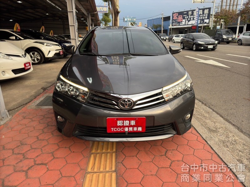 2016 altis 1.8 S+ 跑三萬