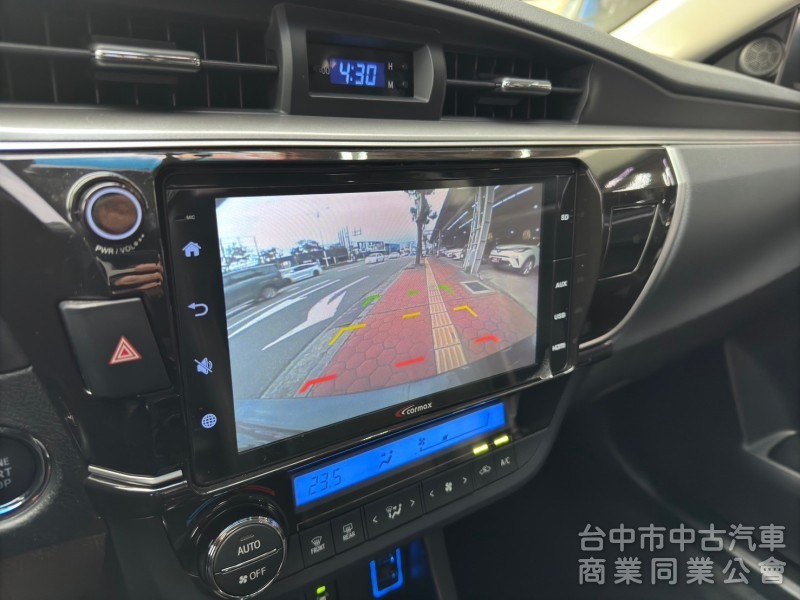 2016 altis 1.8 S+ 跑三萬