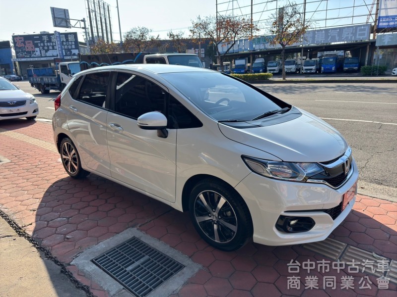 2020 FIT 1.5 S 跑五萬多公里