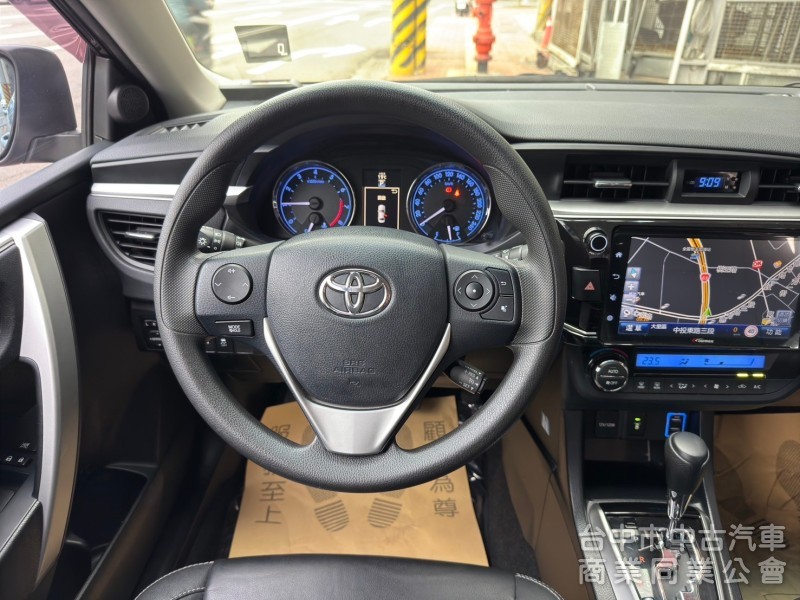 2016 Altis 1.8 S+ 跑三萬公里