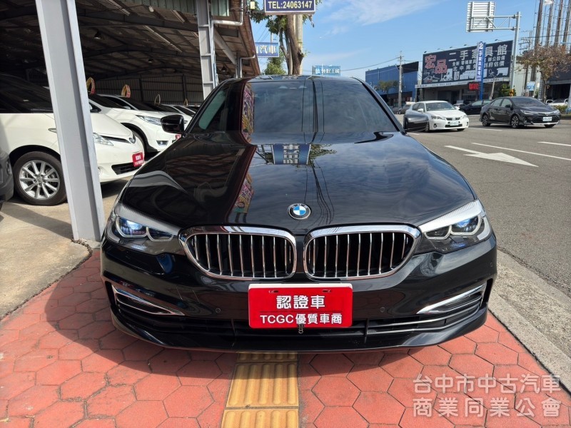 2017 BMW 520i 總代理 摸門 Carplay 大螢幕