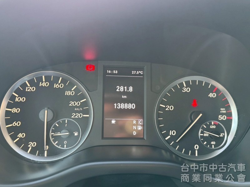 2016 Vito 跑十三萬多公里