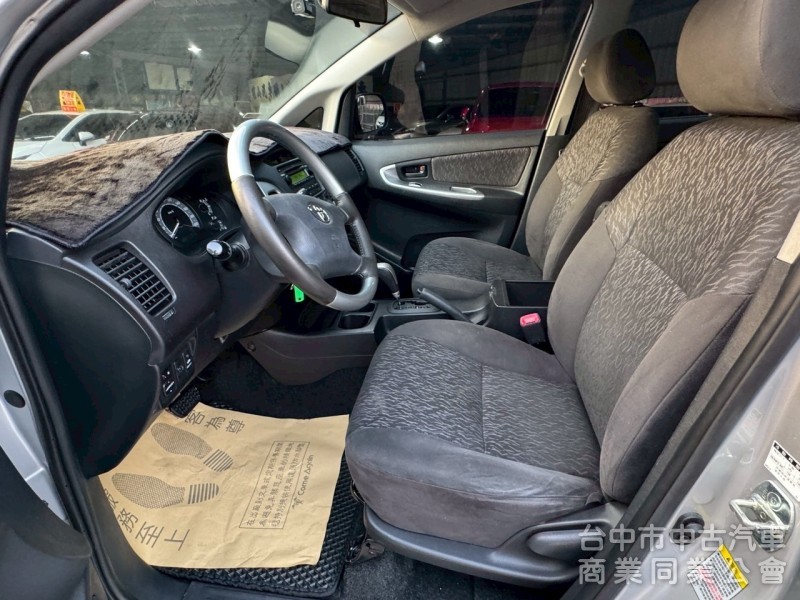 2015 Innova 2.0E 跑十萬 原廠保養