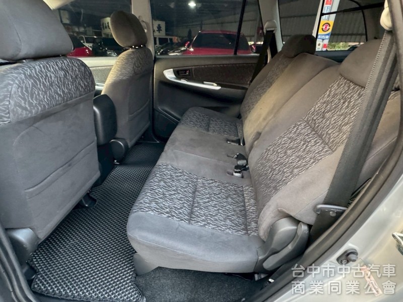 2015 Innova 2.0E 跑十萬 原廠保養
