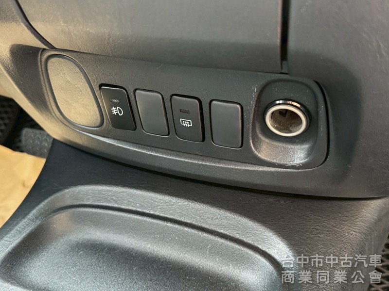 2015 innova 2.0 跑20萬多公里