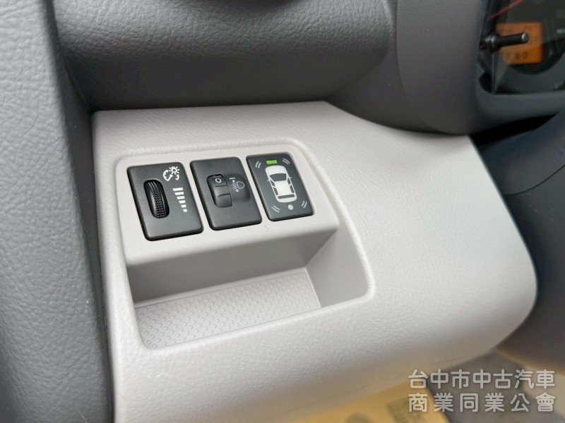 2009 Rav4 2.4 G 跑八萬多公里