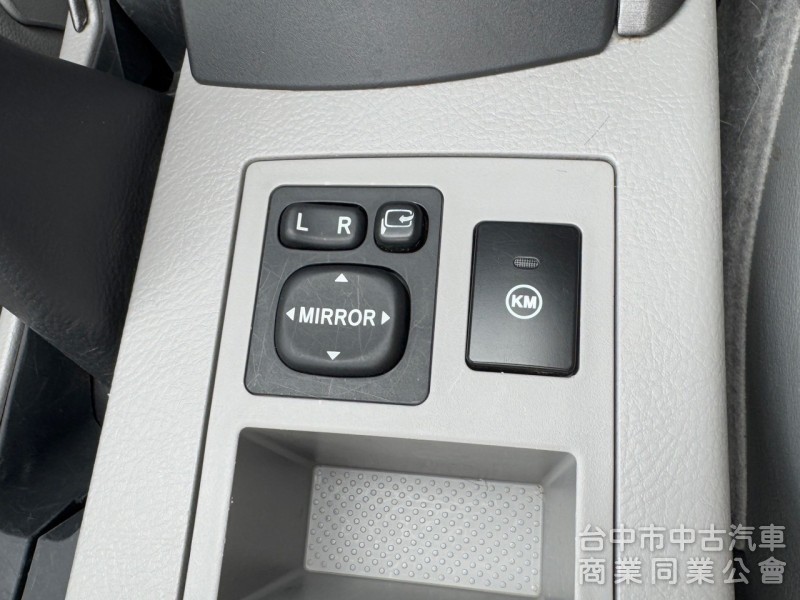 2009 Rav4 2.4 G 跑八萬多公里