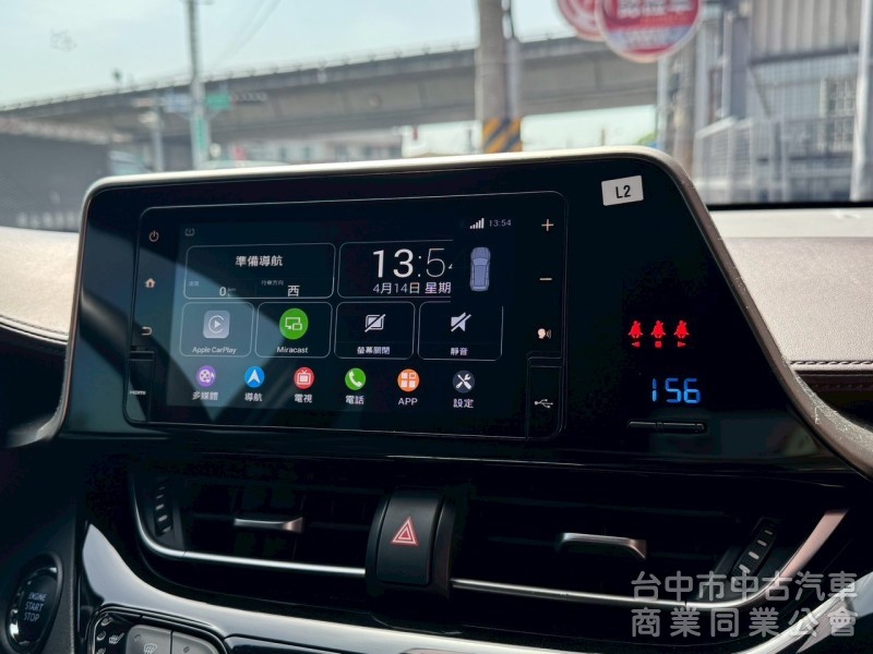 2019 CHR 1.2豪華 跑七萬多公里