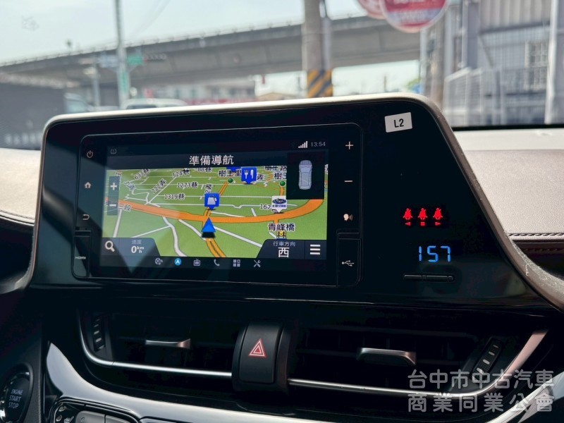 2019 CHR 1.2豪華 跑七萬多公里