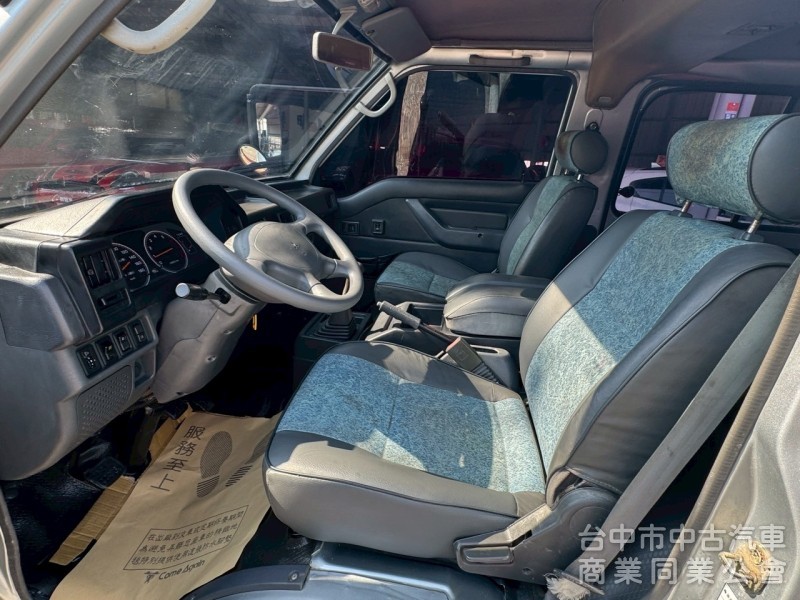 2010 得利卡箱型車