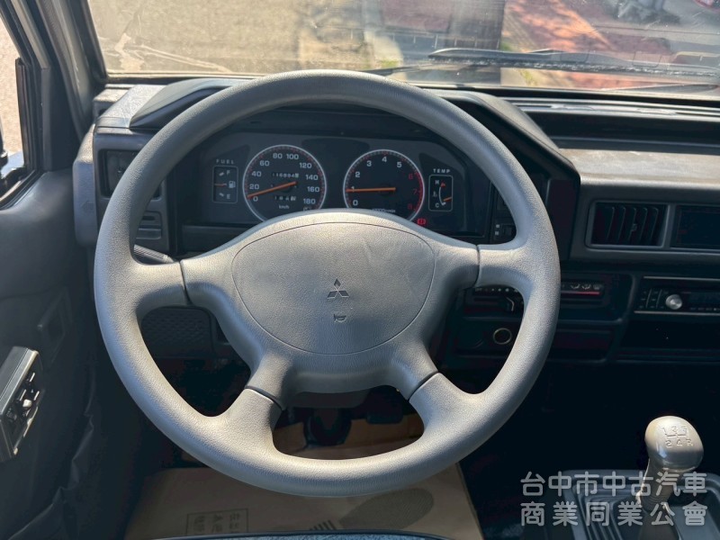 2010 得利卡箱型車