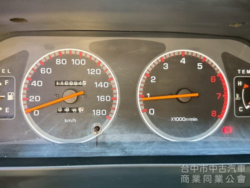 2010 得利卡箱型車