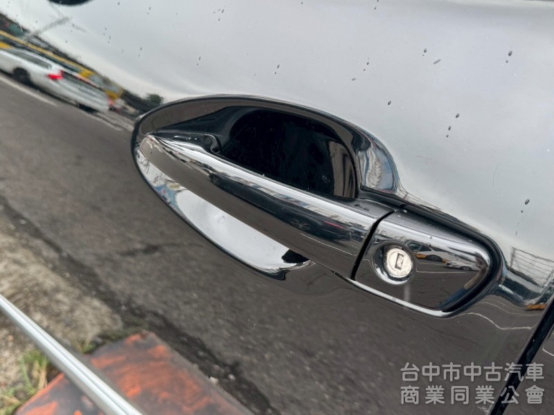 2014 RX450h 油電 跑22萬