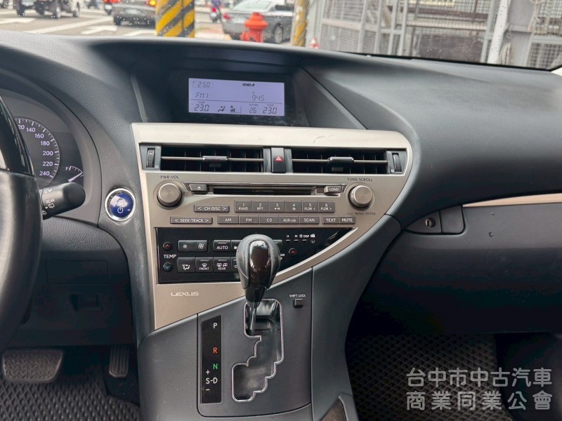 2014 RX450h 油電 跑22萬