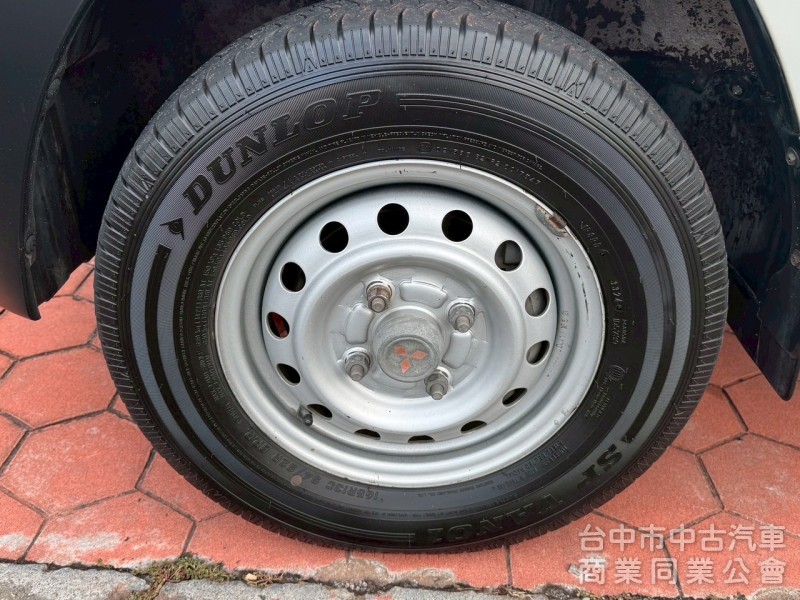 2016 菱利廂型車 貨車版兩人