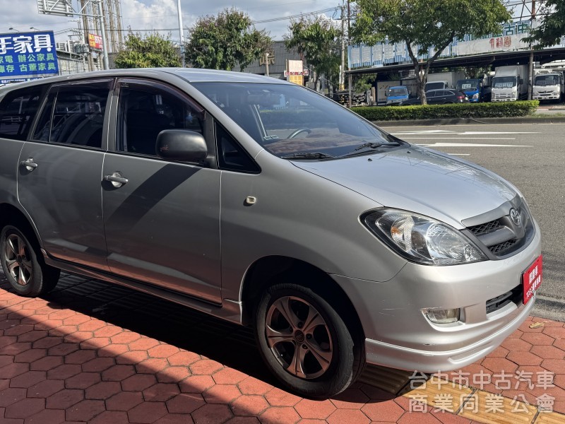 2012 Innova 2.0 E 跑六萬