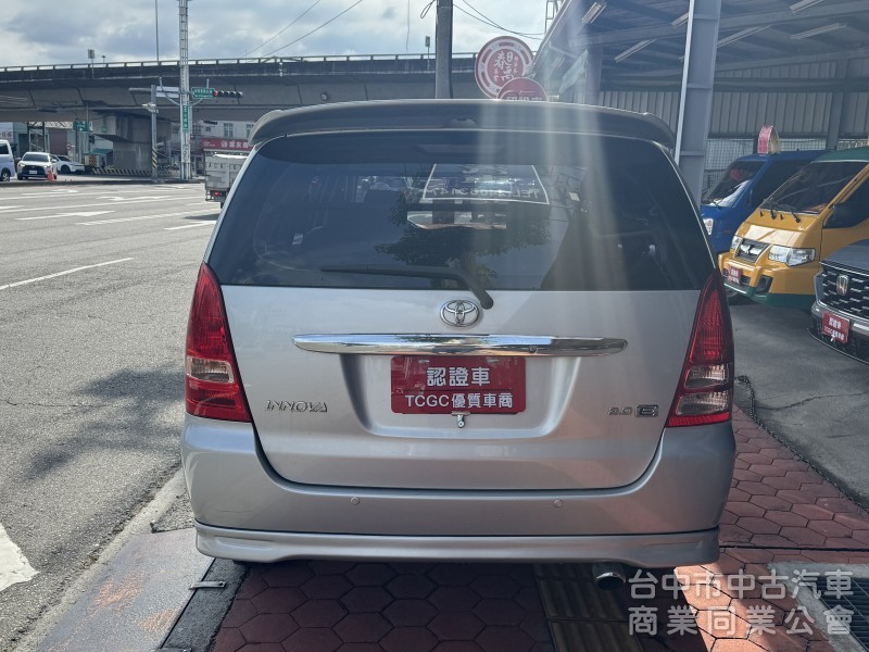 2012 Innova 2.0 E 跑六萬