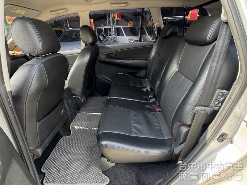 2012 Innova 2.0 E 跑六萬