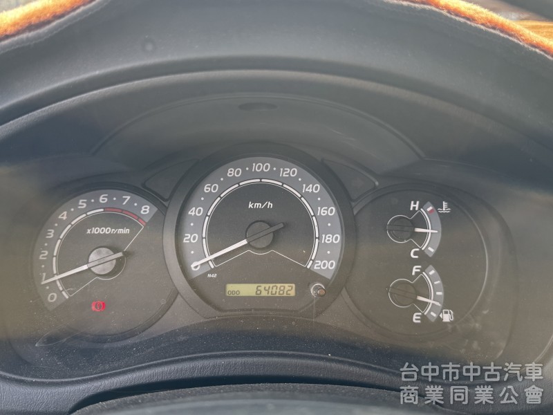 2012 Innova 2.0 E 跑六萬