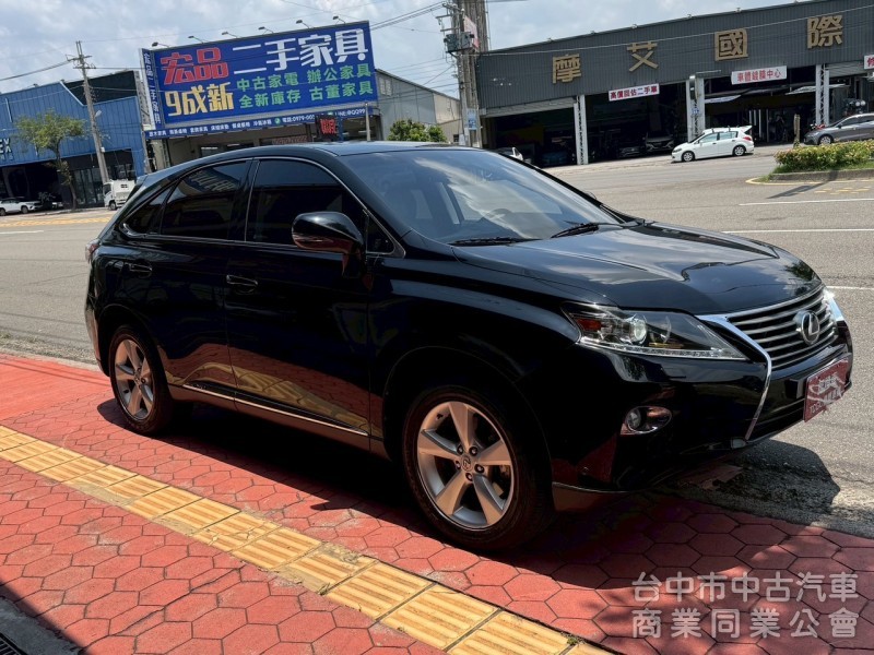 2014 RX450h 跑22萬公里