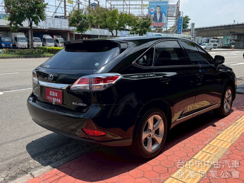 2014 RX450h 跑22萬公里