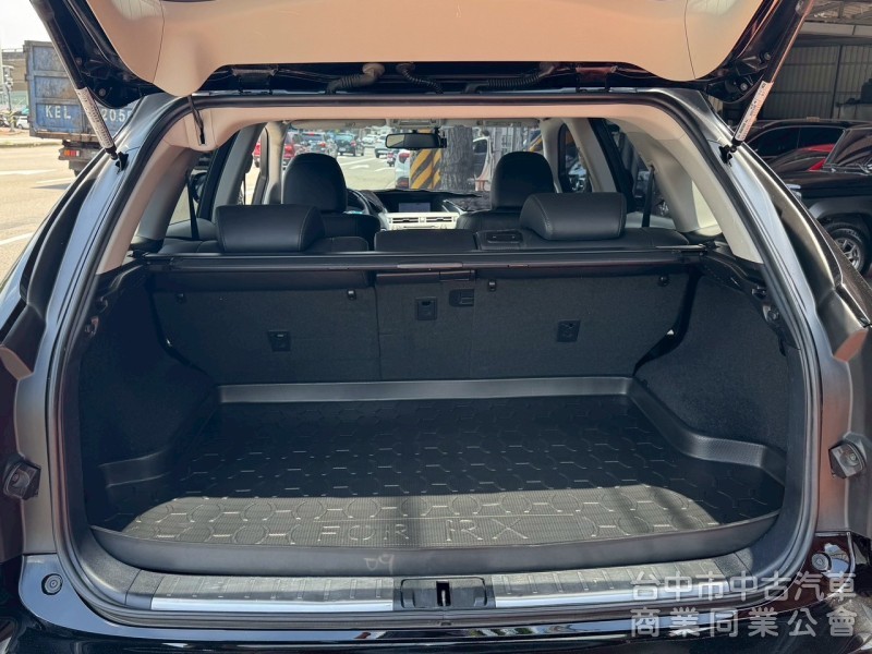2014 RX450h 跑22萬公里