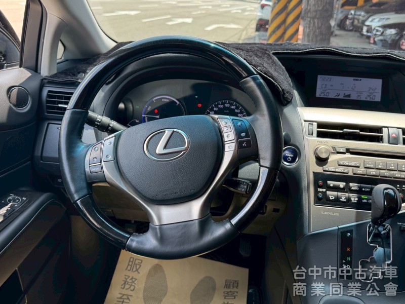 2014 RX450h 跑22萬公里