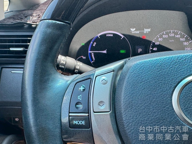 2014 RX450h 跑22萬公里