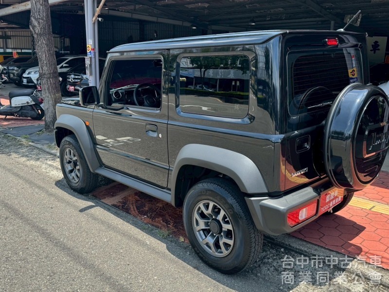 2024 Jimny 1.5 跑七千