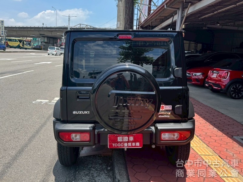2024 Jimny 1.5 跑七千