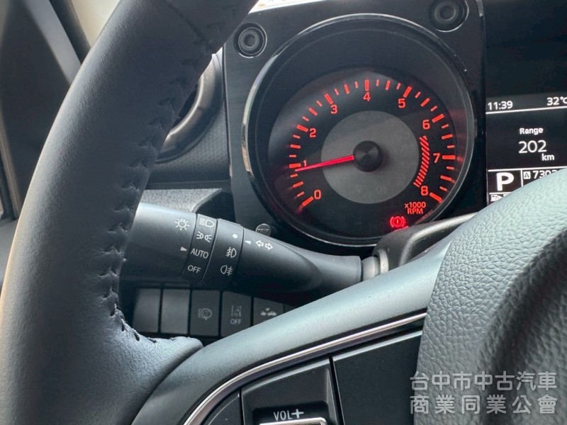 2024 Jimny 1.5 跑七千