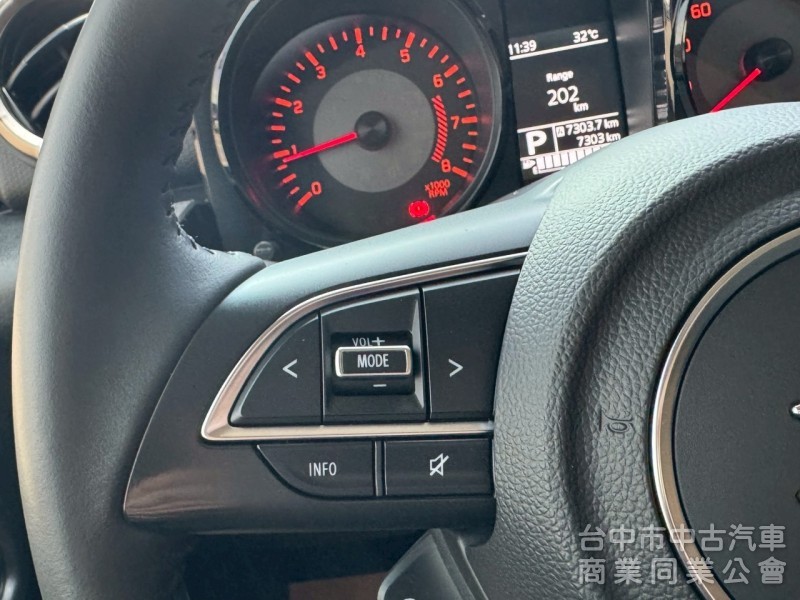 2024 Jimny 1.5 跑七千