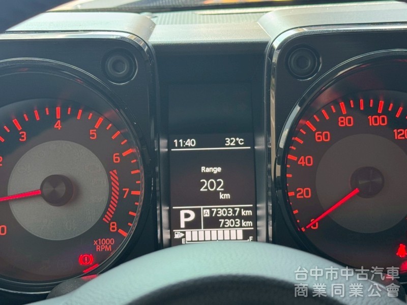 2024 Jimny 1.5 跑七千