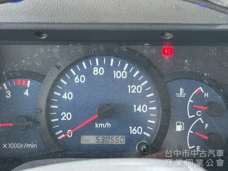 2011 堅達貨車 14呎半
