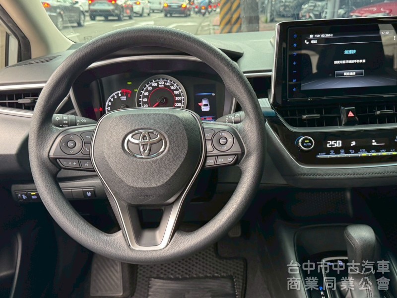2023 Altis 1.8豪華 跑七萬多公里