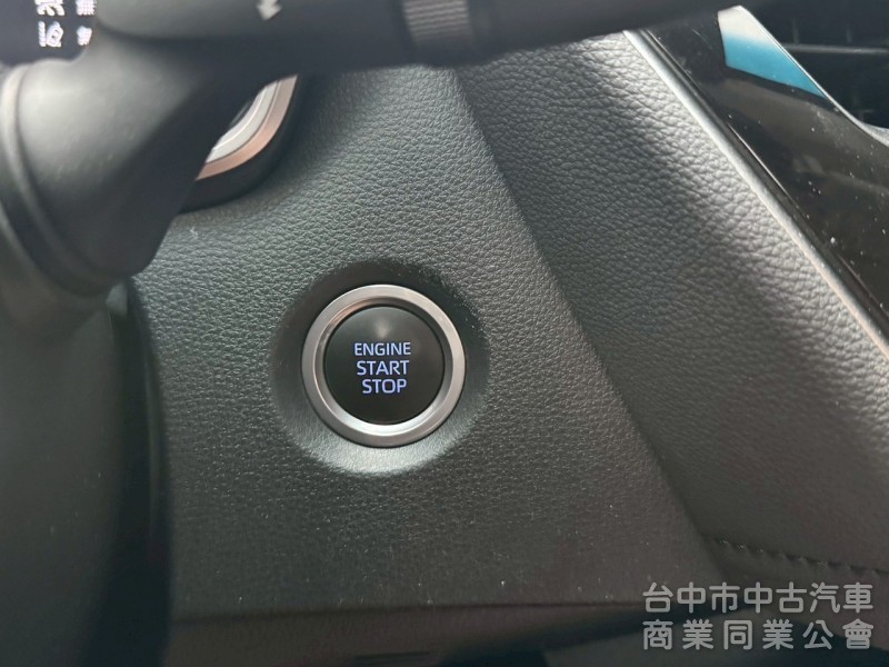 2023 Altis 1.8豪華 跑七萬多公里