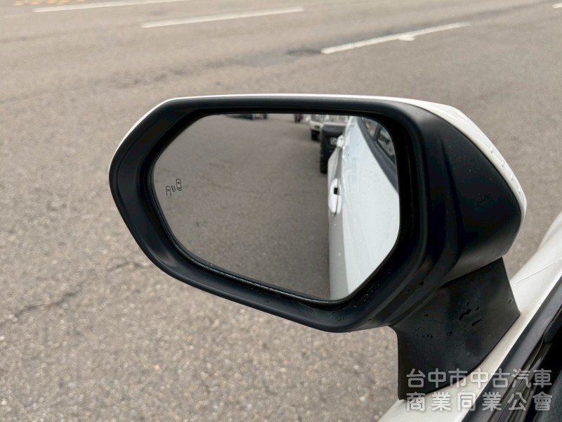 2023 Altis 1.8豪華 跑七萬多公里