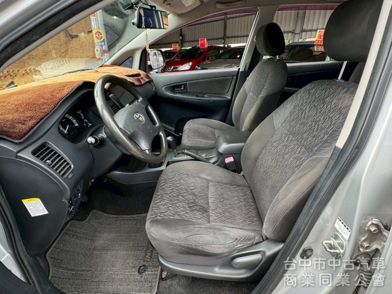 2012 Innova 2.0 E 跑十二萬多公里
