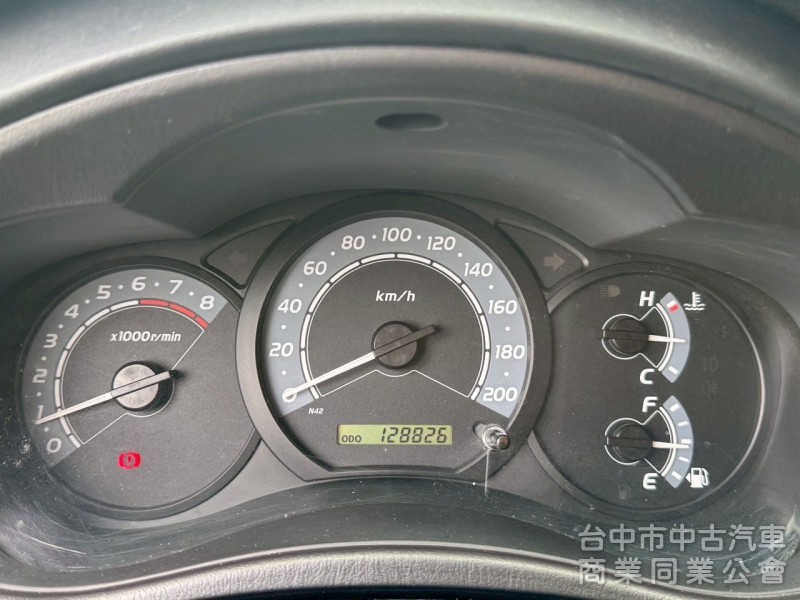 2012 Innova 2.0 E 跑十二萬多公里
