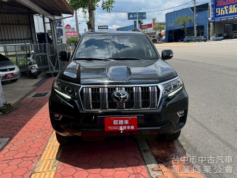 2023 Land Cruiser Prado