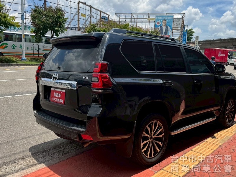 2023 Land Cruiser Prado