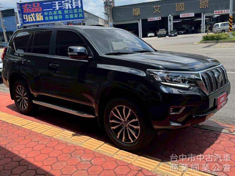 2023 Land Cruiser Prado