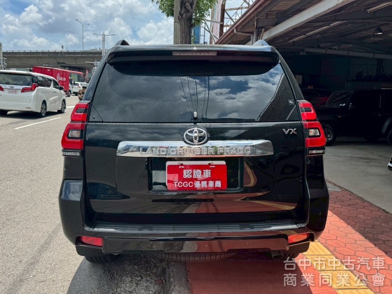 2023 Land Cruiser Prado