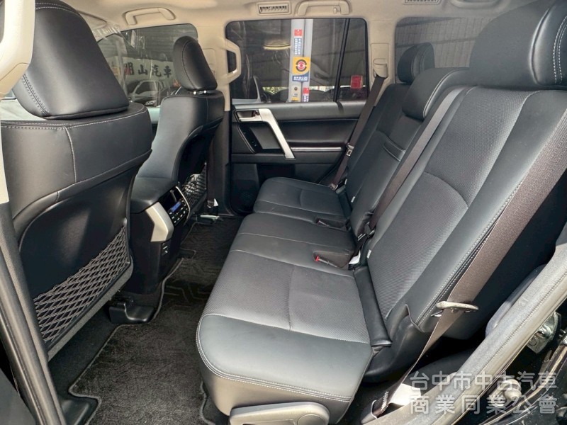 2023 Land Cruiser Prado